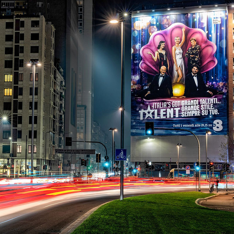 OOH & Special Effects - US UP & Below the line - ITALIAN’S GOT TALENT TV8