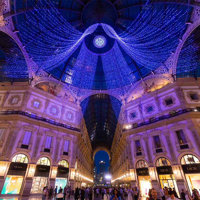 Urban Activation - US UP & Below the line - Luminarie Galleria Vittorio Emanuele